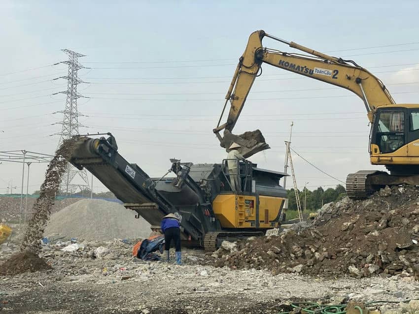 Mày nghiền công suất lớn nhưng nhỏ gọn và hạn chế tối đa bụi, tiếng ồn